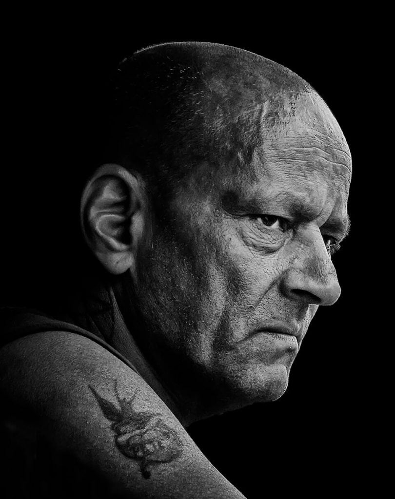 100 Faces - Street Portraits 25